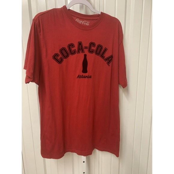Coca Cola Other - Coca Cola … Atlanta - Red Shirt With Velvety Letters & Image - XL